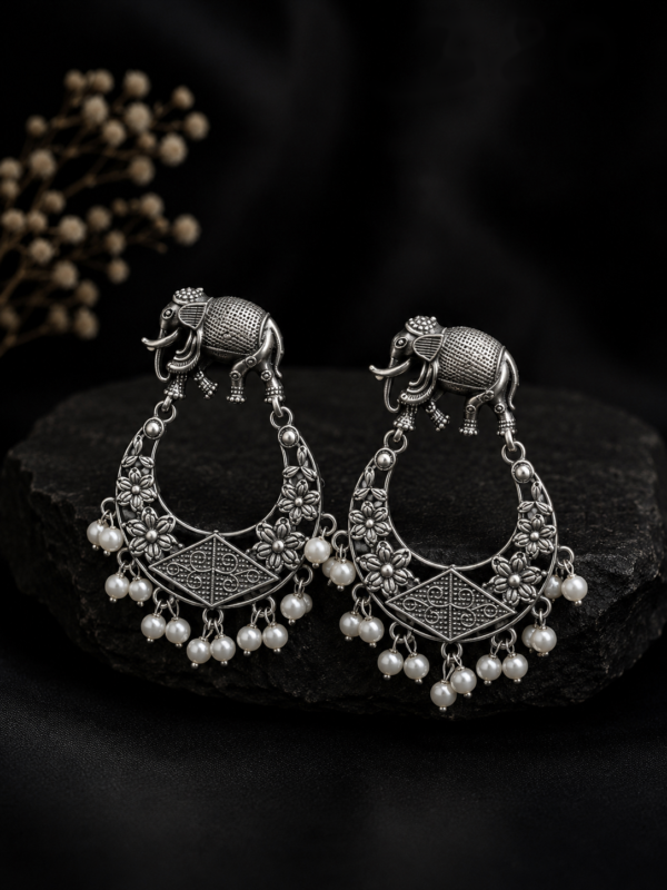 Maharani Royal Elephant Carved Chandbali Earrings